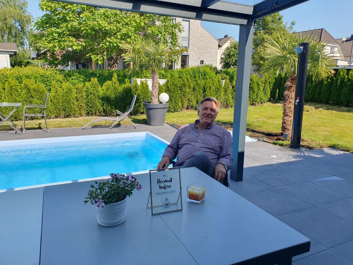 Grosszuegige Unterkunft Mit Terrasse Oberbrechen Esterno foto