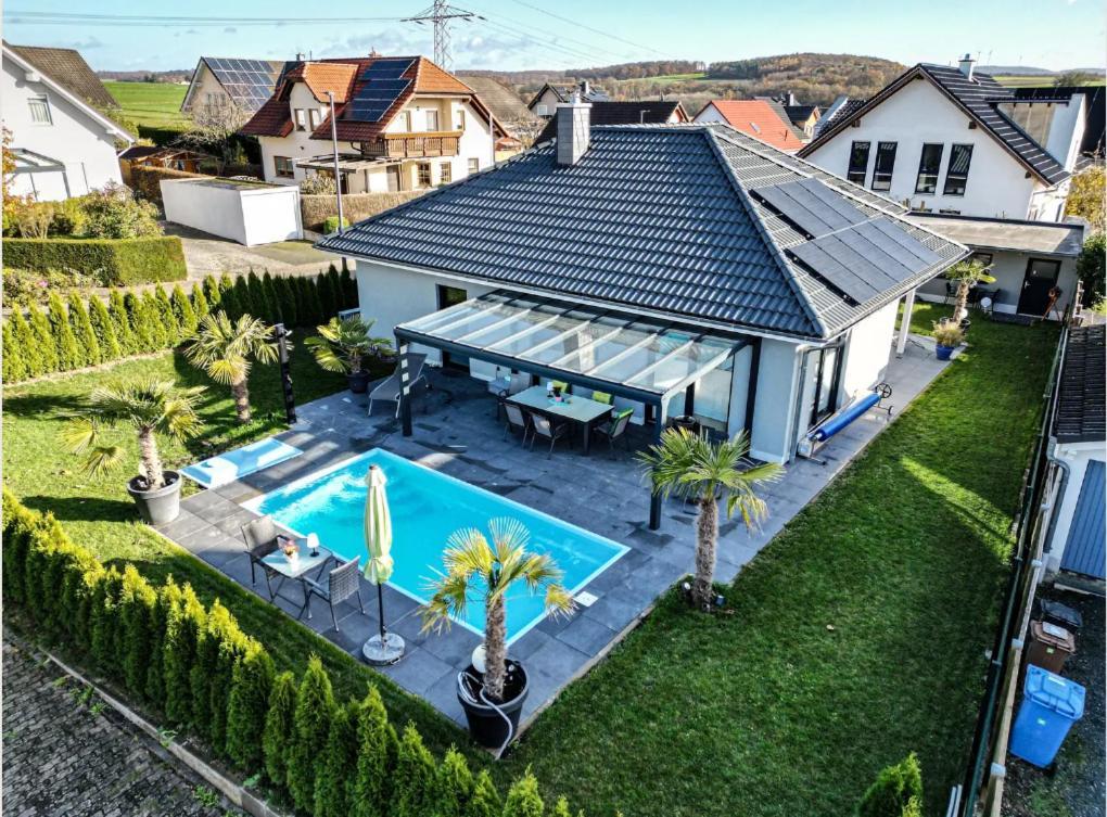 Grosszuegige Unterkunft Mit Terrasse Oberbrechen Esterno foto