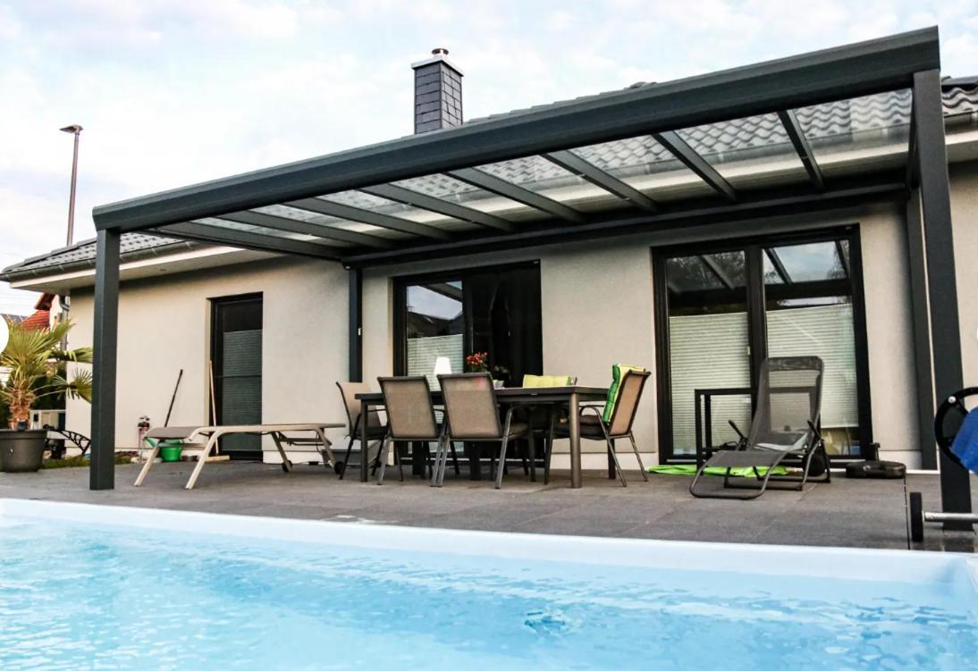 Grosszuegige Unterkunft Mit Terrasse Oberbrechen Esterno foto